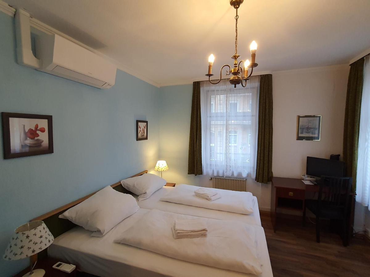 Hotel Pension Graf Konstanz Luaran gambar