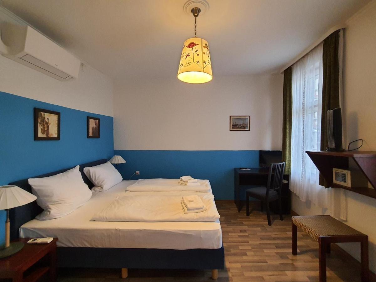 Hotel Pension Graf Konstanz Luaran gambar